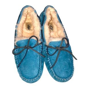 light blue ugg moccasins